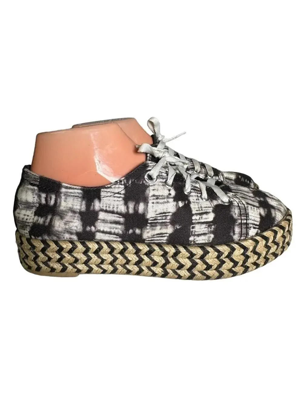 Circus by Sam Edelman step up